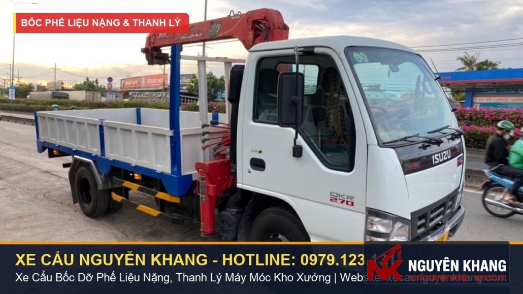 Dịch vụ xe cẩu bốc dỡ phế liệu nặng, máy móc thanh lý kho bãi xưởng sản xuất TPHCM