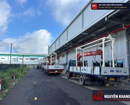 Cho Thuê Xe Cẩu Nâng Người Lắp Đặt Sự Kiện, Biển Hiệu & Sửa Chữa Nhà Xưởng TPHCM